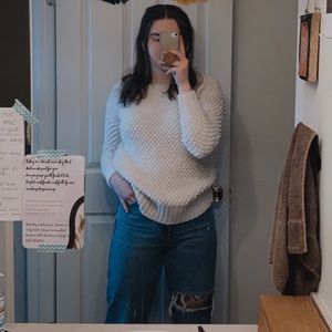LIKE NEW AMERICAN EAGLE OUTFITTERS wool sweater